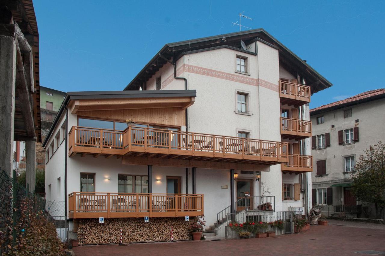 Hotel Locanda Le Tre Oche Molina di Ledro Dış mekan fotoğraf
